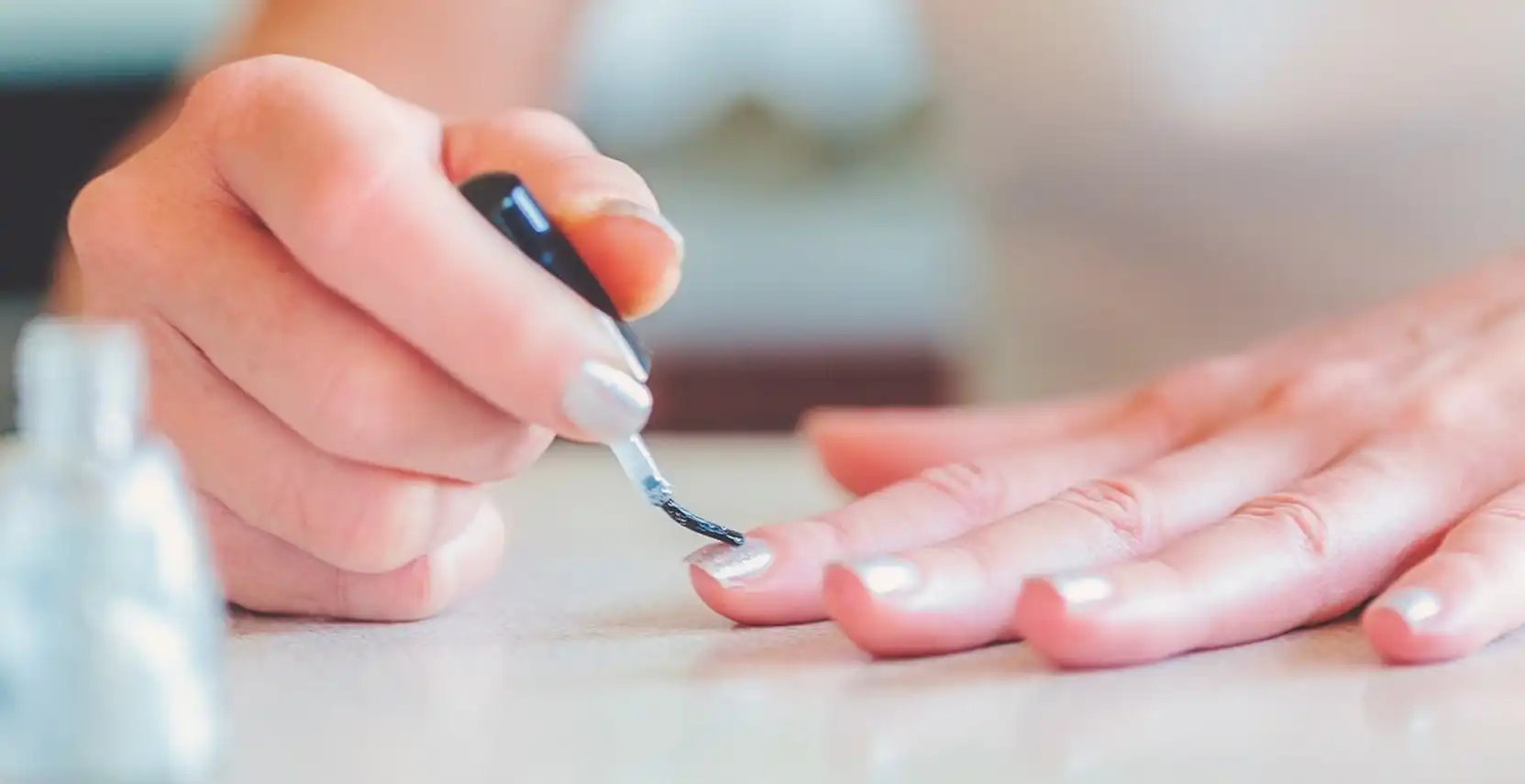 Manucure se ronger les ongles